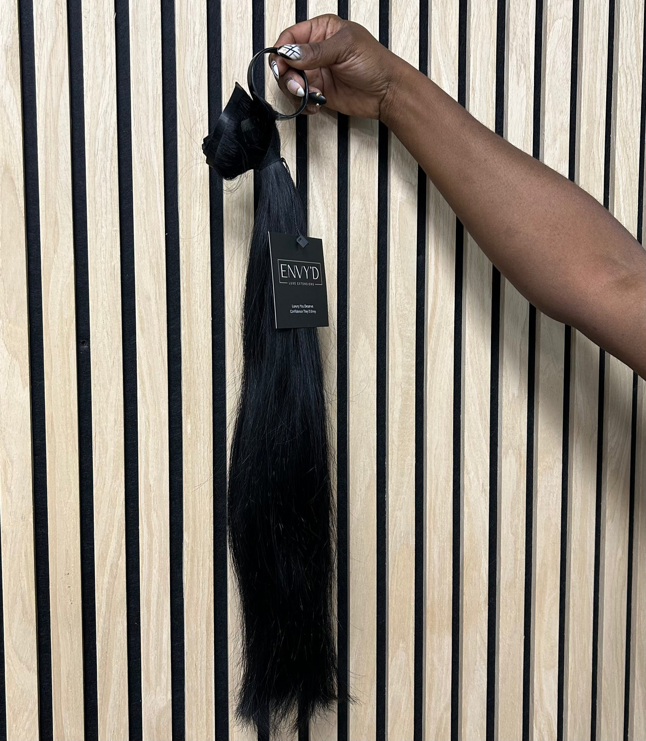 Velvet Noir Clip-in